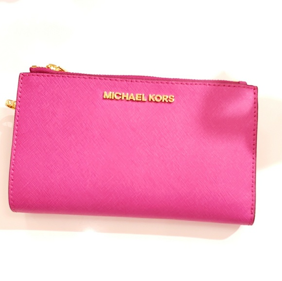 MK JST MD CARRYALL TOTE & DOUBLE ZIP WRISTLET - Picture 6 of 8